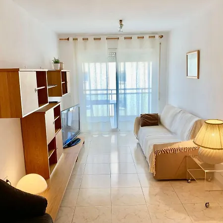 - Wifi Free - Piscina 250 M Playa